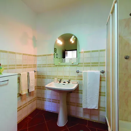 Seaview Apartment